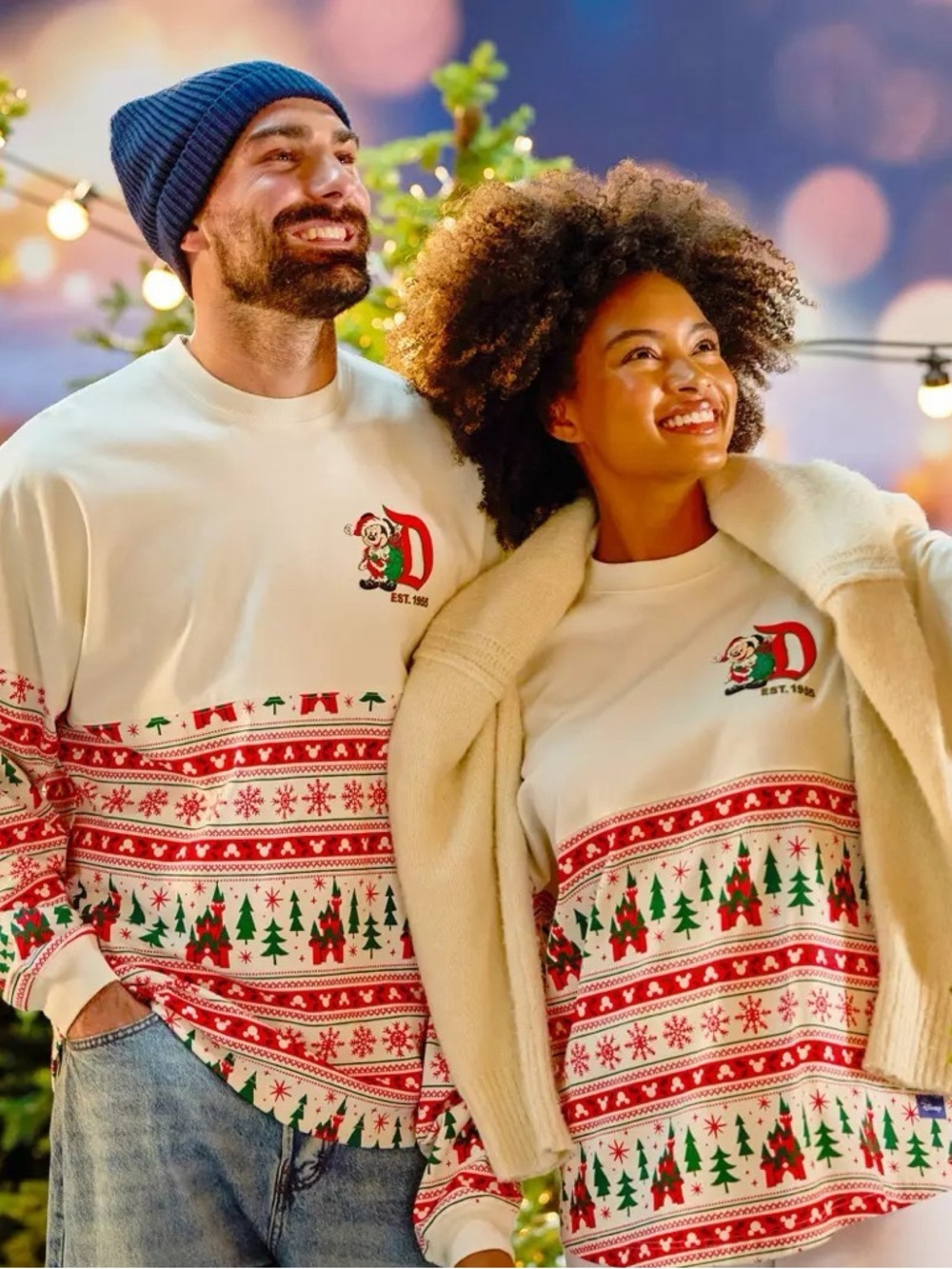 2025 Disneyland Resort Fair Isle Holiday Spirit Jersey SIZE MEDIUM NWT Christmas